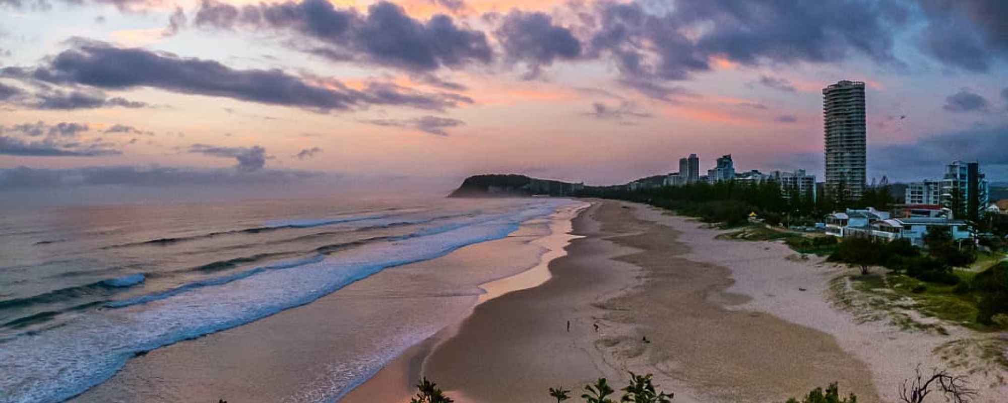 North Burleigh Look out a short walk from Nobby Beach Holiday Village